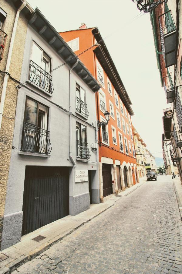 Casa Campanilla Jaca Hotel Luaran gambar