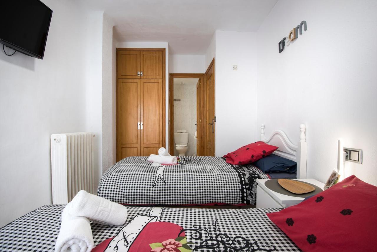 Casa Campanilla Jaca Hotel Luaran gambar