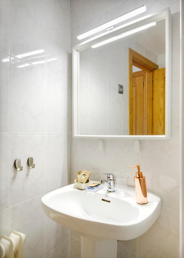 Casa Campanilla Jaca Hotel Luaran gambar